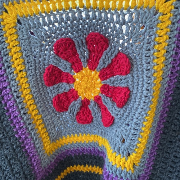 New crochet cardigan - Picture 5 of 6